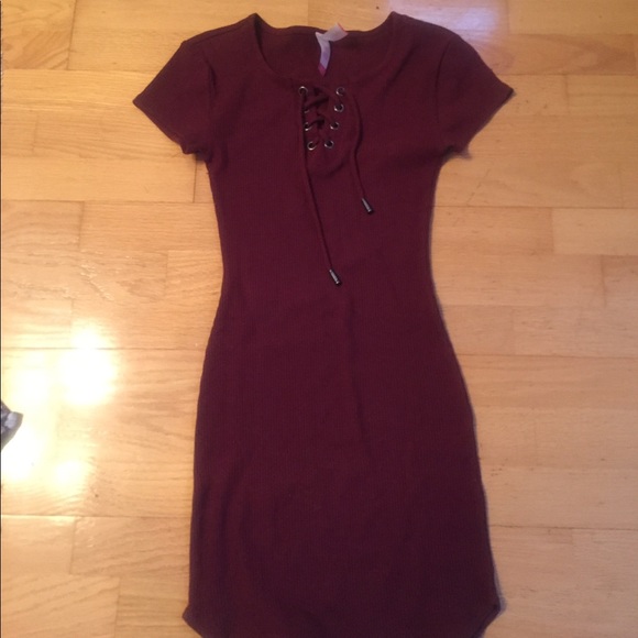 Maroon T-shirt dress - Picture 1 of 1